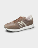 Yoki Sneaker