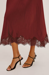Ebony Skirt - Crimson