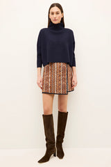 Claudie Popover - Oak Hall