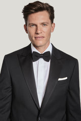 Jack Victor tuxedo satin peak lapel detail - Oak Hall