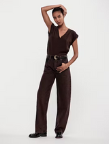 Easy V-Neck Tee - Oak Hall