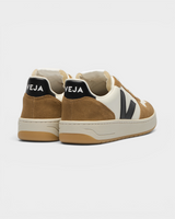 V-10 Leather Sneaker