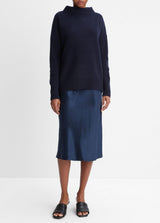 Boiled Funnel Neck Pullover