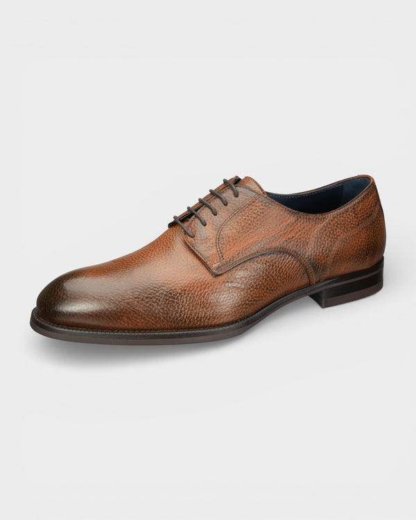 Di Bianco | Oak Hall, Inc display picture 1