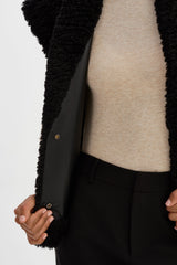 Dua Reversible Sherpa Vest - Black