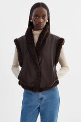 Dua Reversible Sherpa Vest - Dark Brown