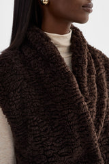Dua Reversible Sherpa Vest - Dark Brown