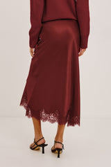 Ebony Skirt - Crimson