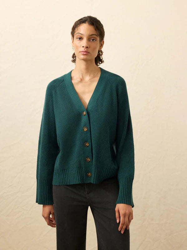 Jackson Cardigan - Oak Hall