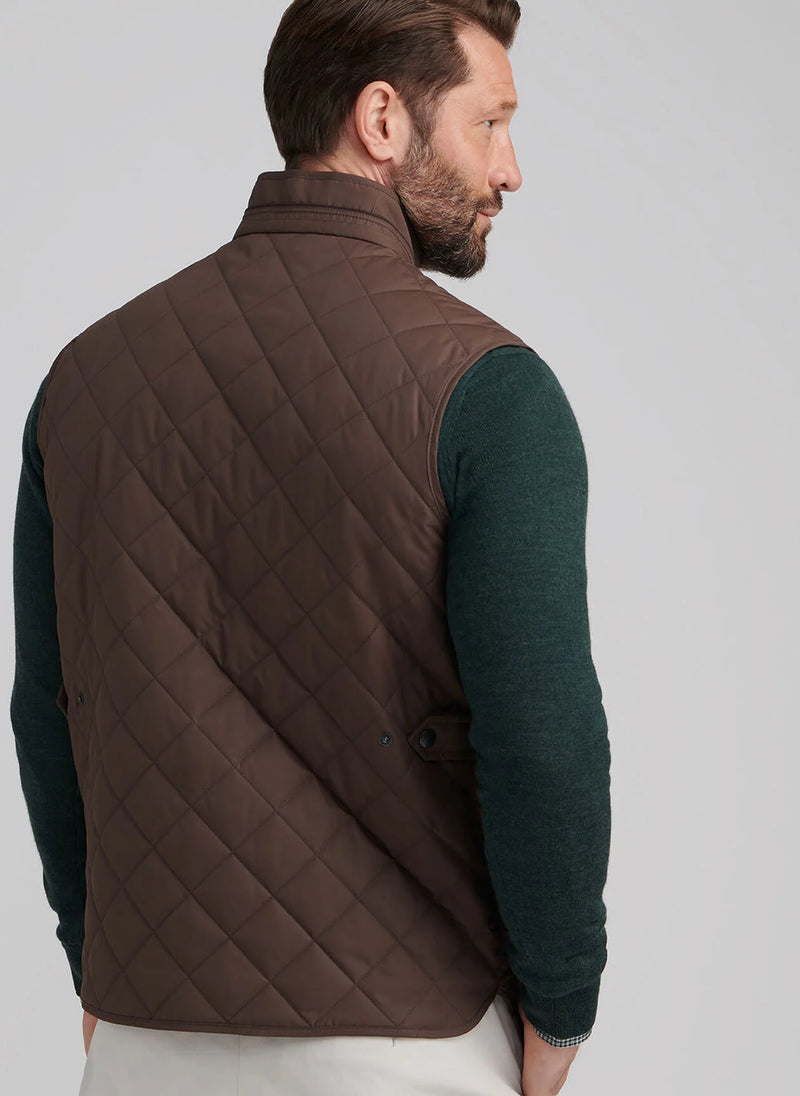 Essex Vest - Oak Hall