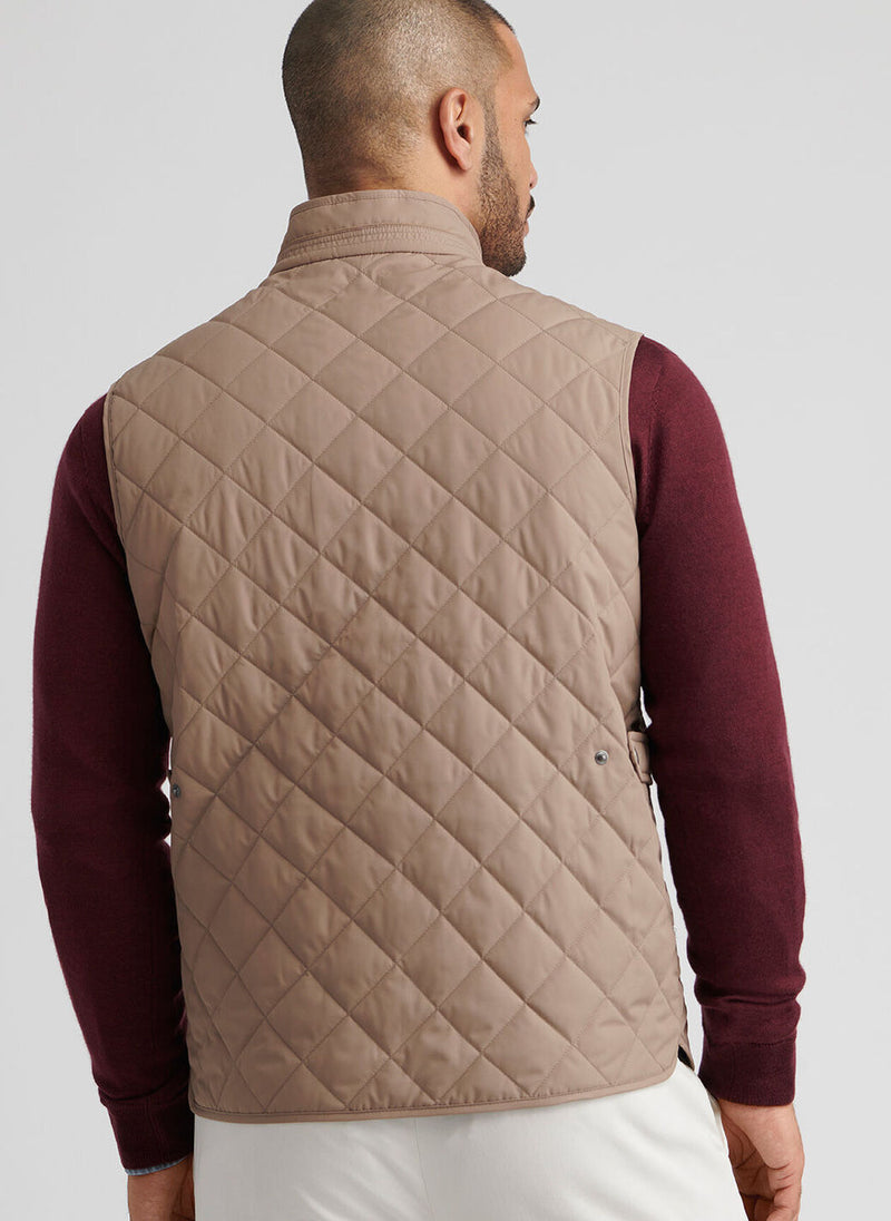 Essex Vest - Oak Hall