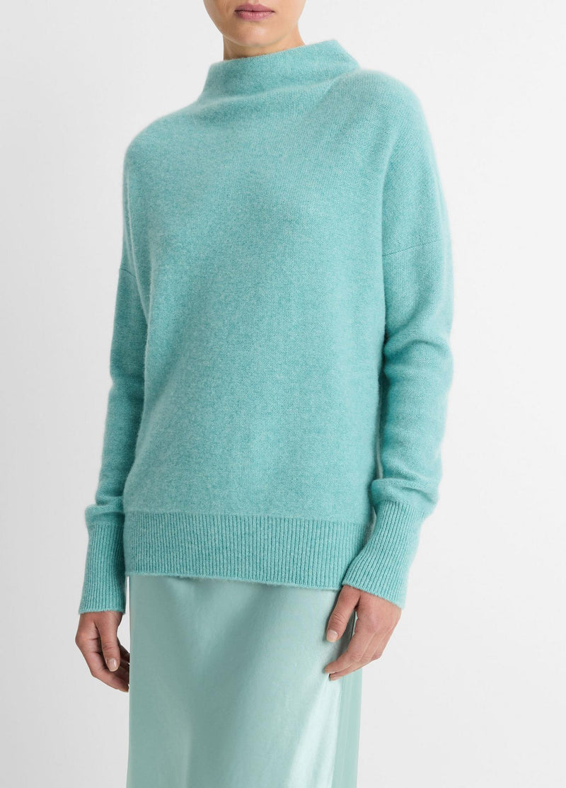 Boiled Funnel Neck Pullover