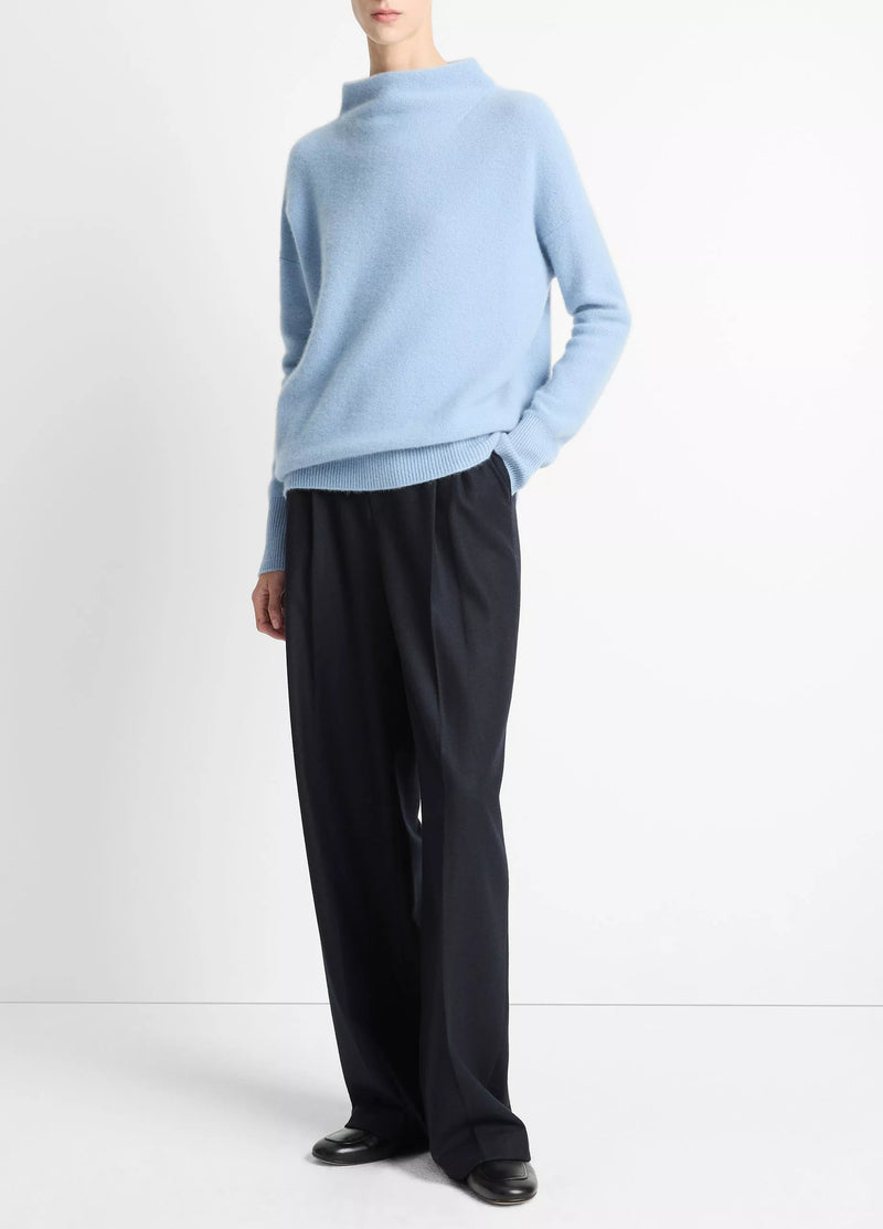 Boiled Funnel Neck Pullover