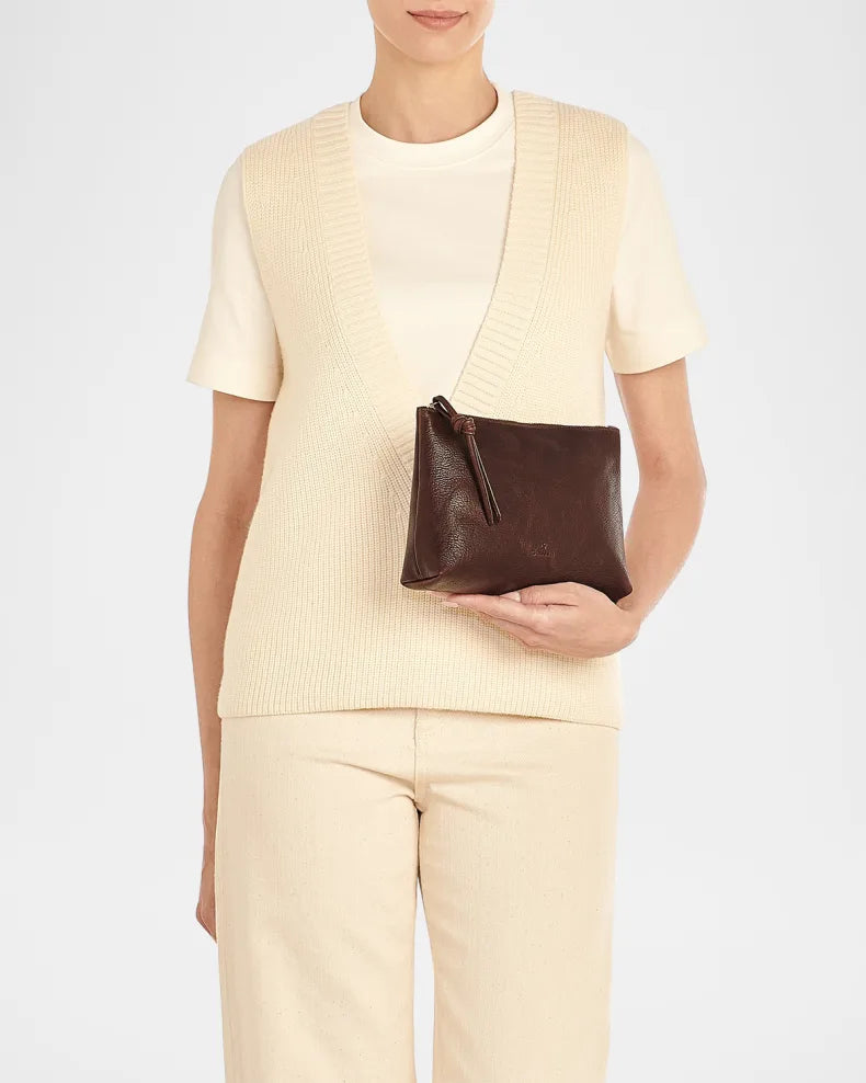 Snodo Case - Oak Hall