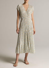 Citrine Bloom Crushed Cap Slv V-Nk Dress