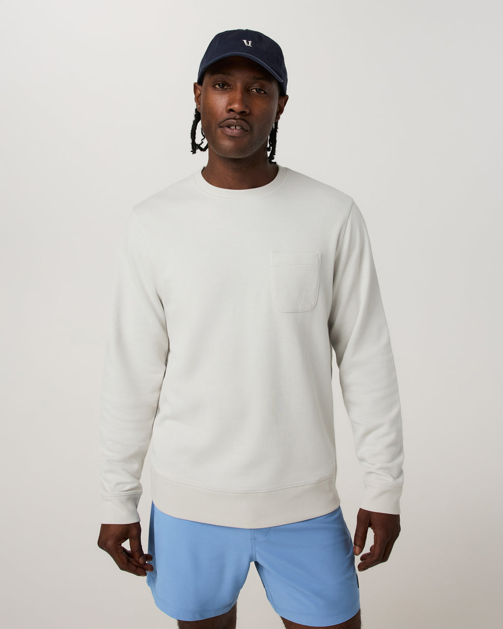 Vuori Jeffreys Crew 2.0 - Salt Heather | Oak Hall