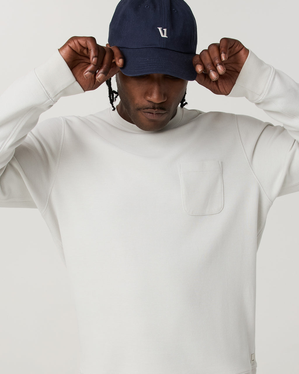 Salt Style Vuori Jeffreys Crew 2.0 - Salt Heather | Oak Hall